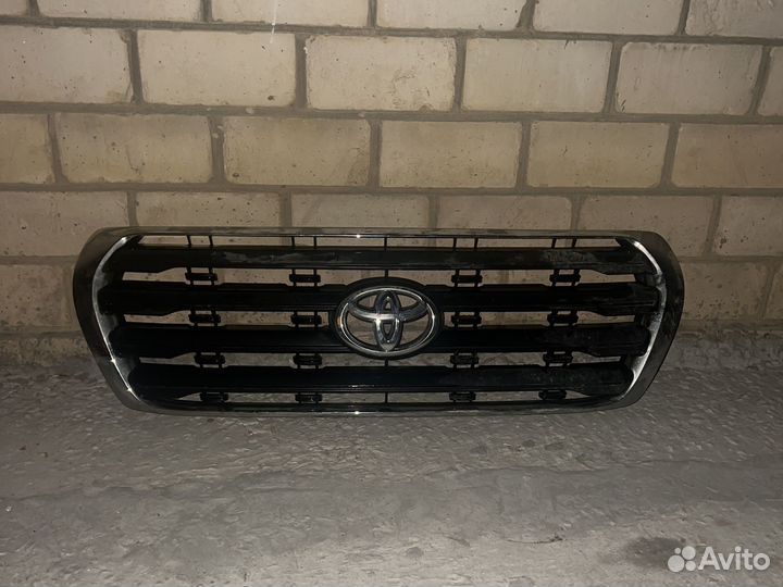 Решетка радиатора