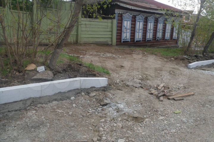 Дом 32 м² на участке 4 сот.