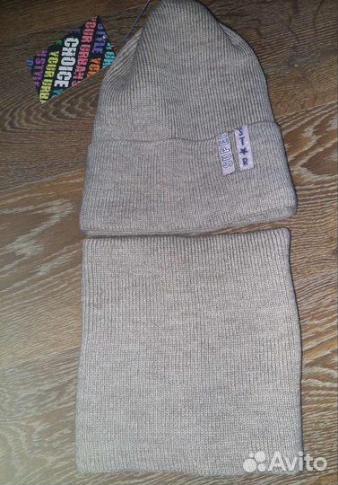 Шапка и снуд