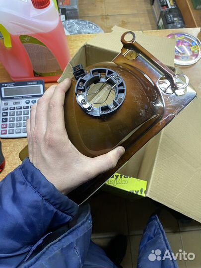 Фара левая VW Transporter T4 BSG