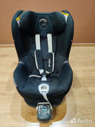 Детское автокресло бу Cybex Sirona M2 i-Size & Bas