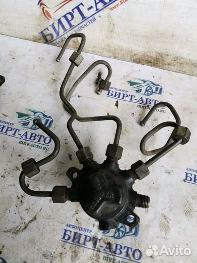 Рейка топливная (рампа) Renault Scenic II (2003—20