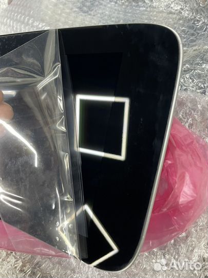 Дисплей монитор мерседес W213