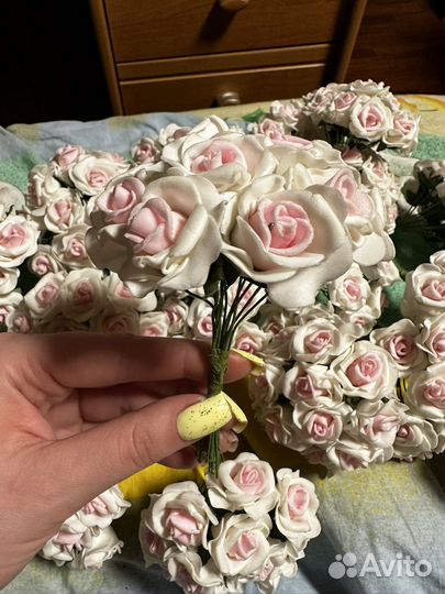 Букеты цветов (розочки) декоративные