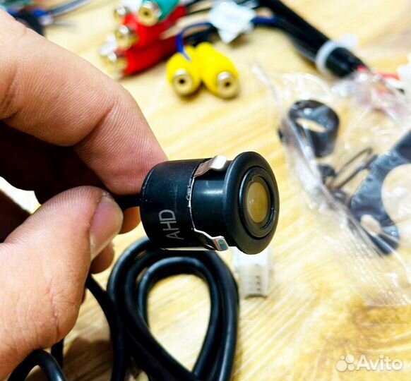 Автомагнитола андроид 1din с поворотным экраном