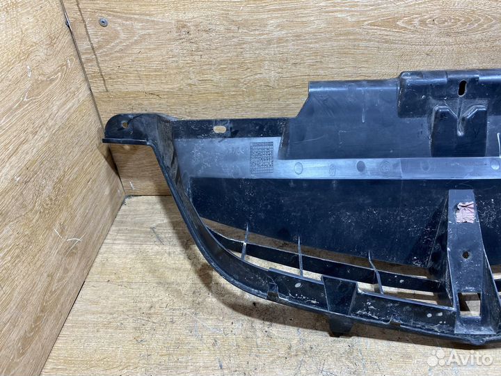 Решетка радиатора Lancia Phedra Арт. 130373