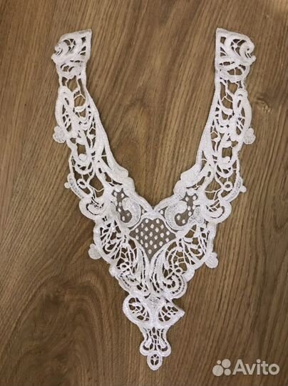 Кружевной воротник