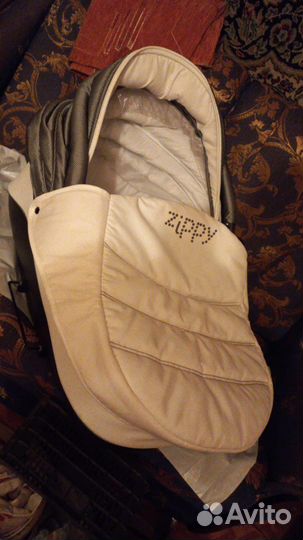 Коляска zippy 2 в 1