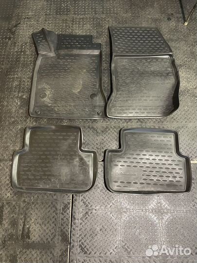 Ковры салонные MB GLA