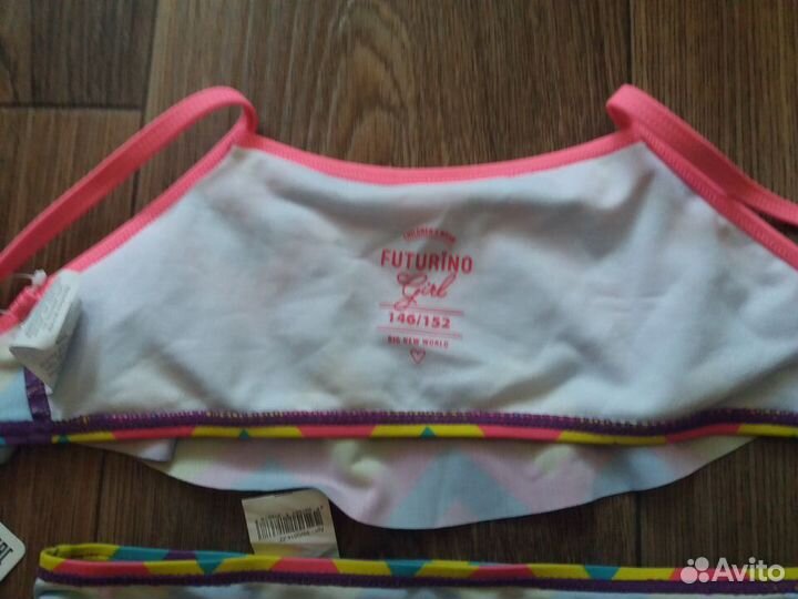 Купальник для девочки 146 новый