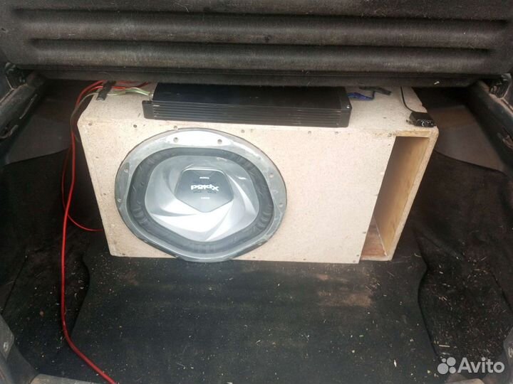 Активный сабвуфер