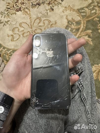 iPhone X, 256 ГБ