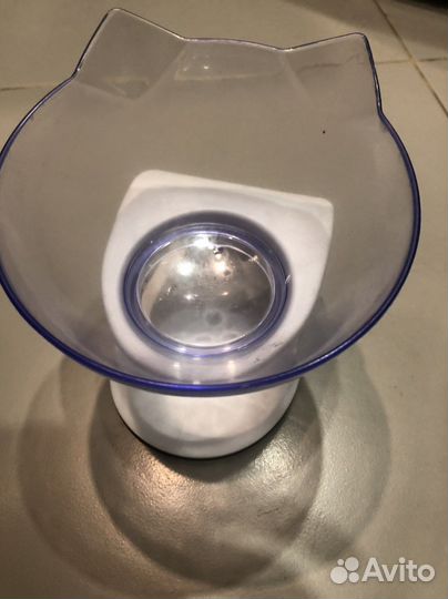 Миска для кота