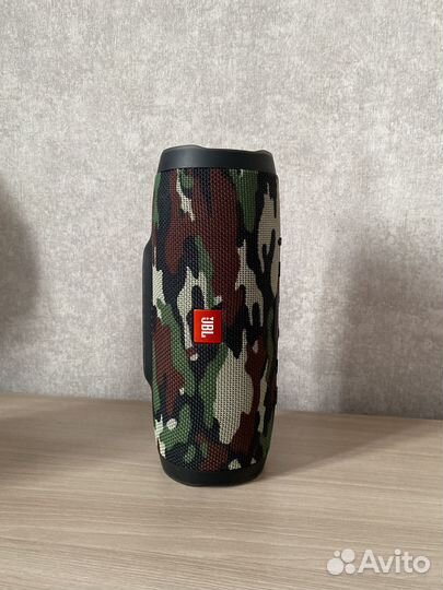Портативная колонка JBL charge 3(в резерве)