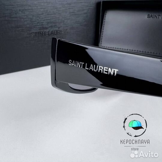 Очки Yves Saint Laurent Женские