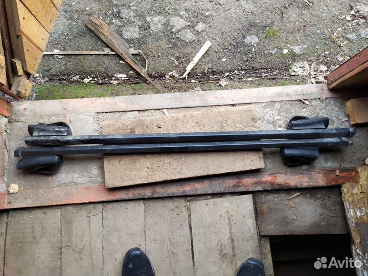 Продам дуги-багажник на дастер