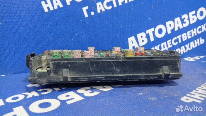 Блок предохранителей под капот Chery Fora седан