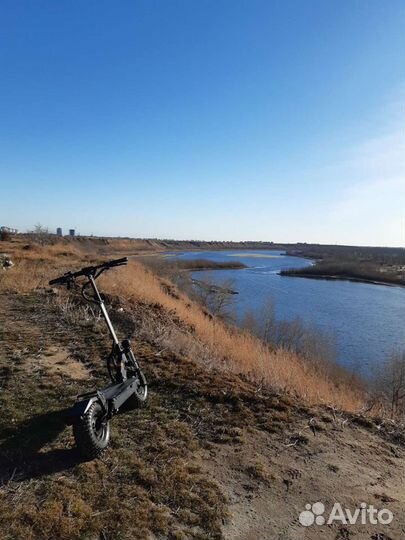 Электросамокат для взрослых Ultron T 11 plus