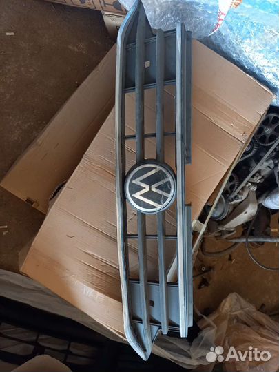 Решетка радиатора Volkswagen Tiguan 2 рестайлинг 2