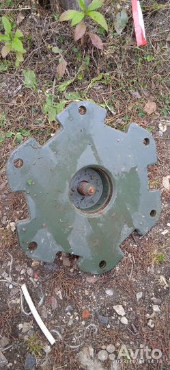 Съемник для колес мотороллера