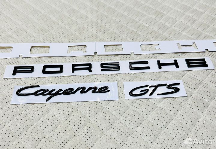 Комплект эмблем антихром Porsche Cayenne GTS