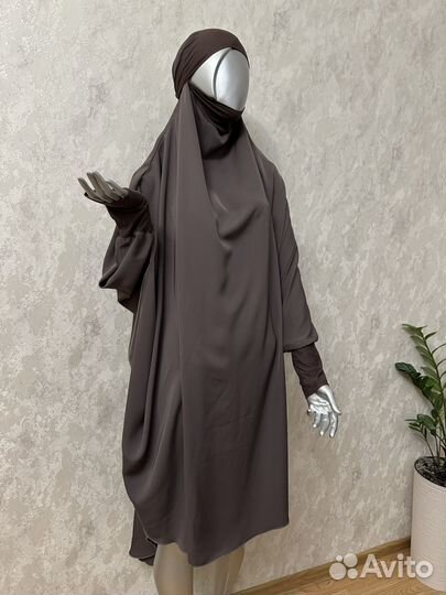 Издаль платье