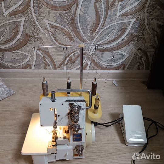 Оверлок для швейной машины