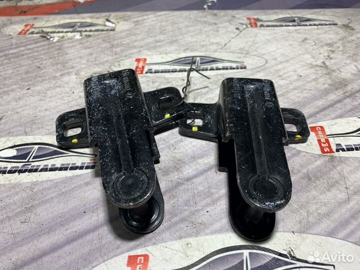 Замок 5-й двери лево c BMW X5 E53 M54B30