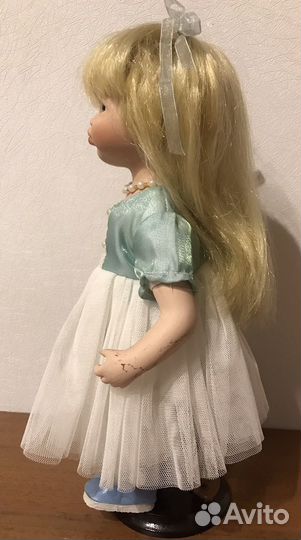 Куклы фарфоровые