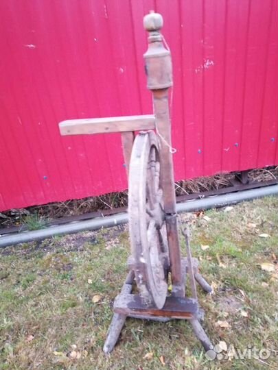 Прялка деревянная старинная
