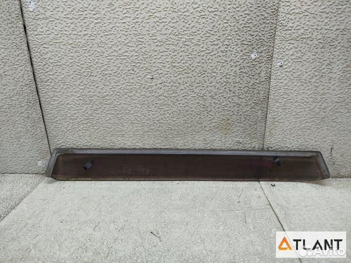 Ветровик задний правый subaru pleo