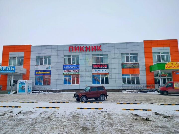 Торгово-складское помещение 140 м2 в Деме