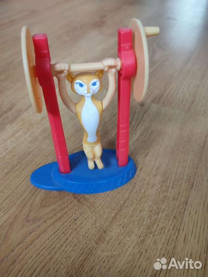 Коллекционная игрушка от Макдональдс