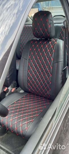 Чехлы hyundai solaris экокожа Франт с красным