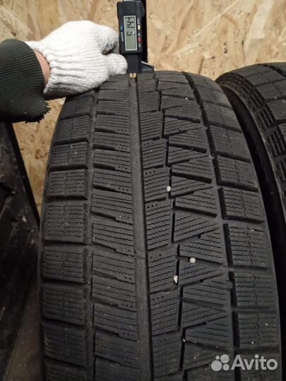 Bridgestone Blizzak Revo GZ 215/55 R17