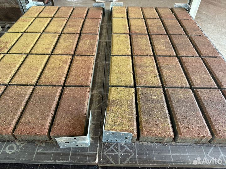 Тротуарная плитка, брусчатка, бордюры