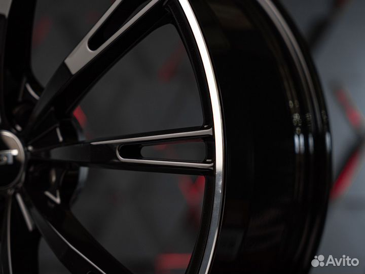 Диски кованые на Audi A7 R21 5x112