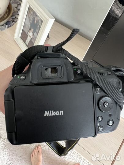 Зеркальный фотоаппарат Nikon D5200