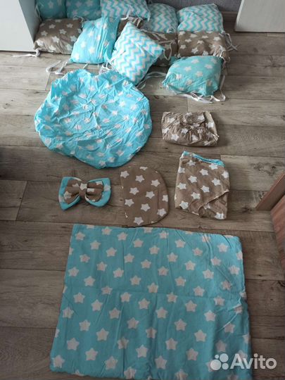 Набор для кроватки (бортики, простыни и т.д)