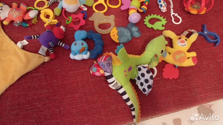 Игрушки погремушки с 0 пакетом