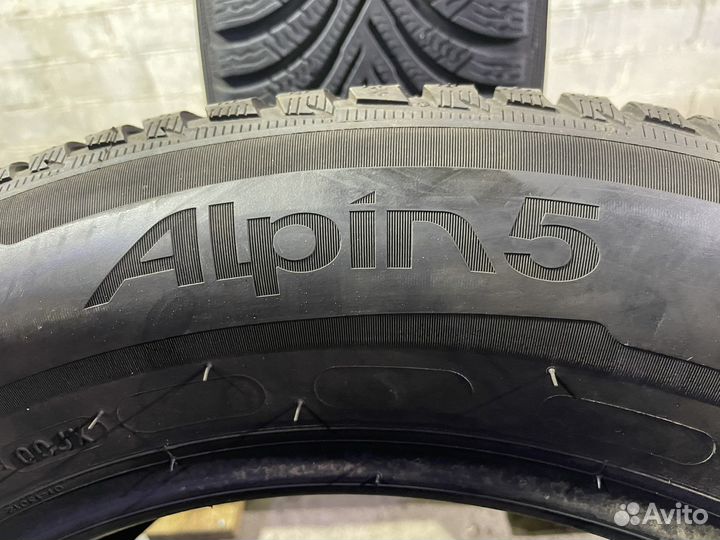 Michelin Alpin 5 215/65 R17