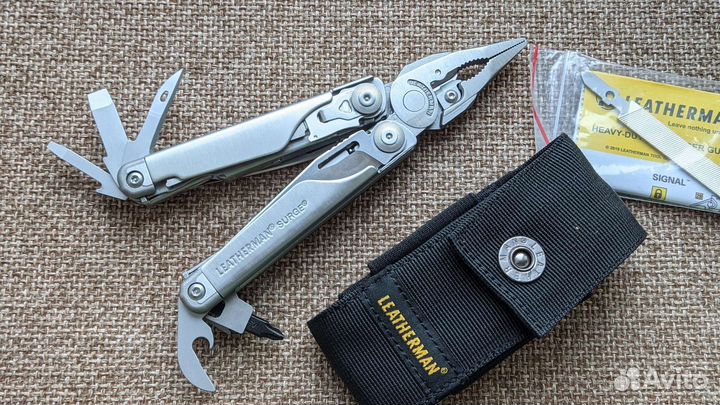 Мультитул Leatherman Surge