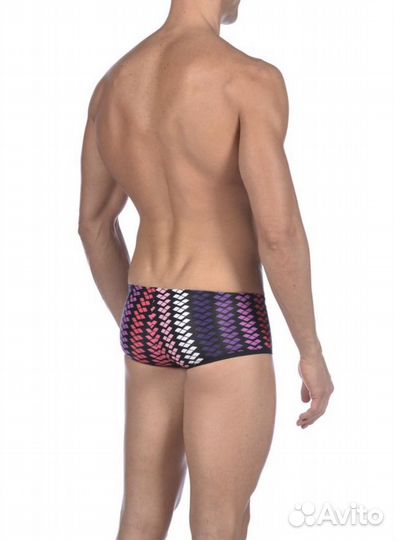 Плавки-шорты новые с заниженной талией Arena