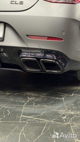 Диффузор+насадки в стиле 63 AMG Mercedes CLS 257