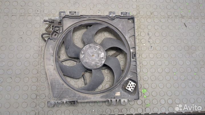 Вентилятор радиатора Nissan Note E11, 2006