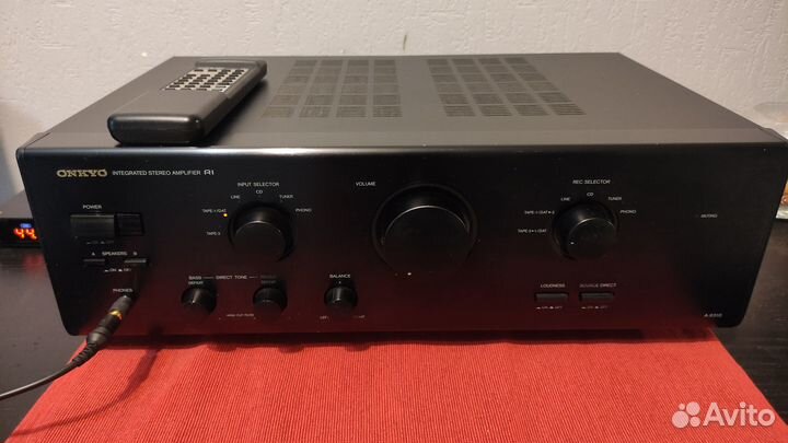 Уисилитель Onkyo A9310