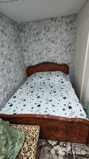 Кровать двуспальная