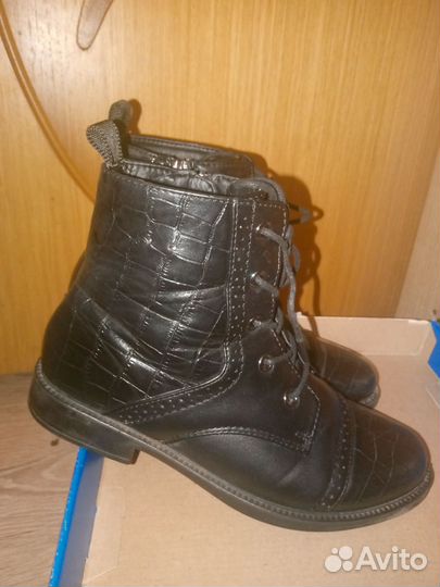 Ботинки женские