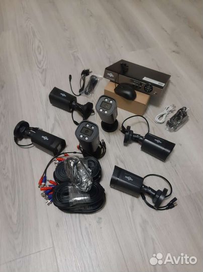 Комплект видеонаблюдения