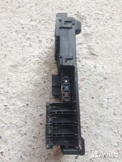 Блок предохранителей мерседес 211,219